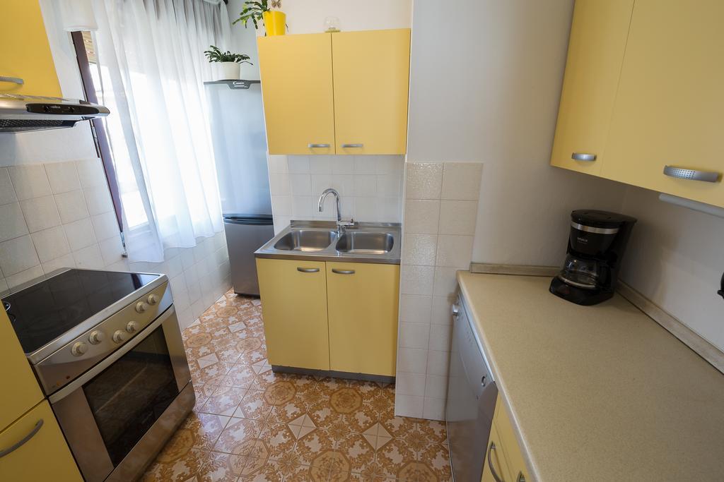 Apartment Marijanka Сень Экстерьер фото